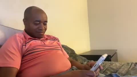 austin xzandros online show from 11/05/25, 10:37