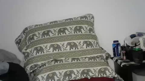 thrustinjustin808 online show from 02/25/26, 06:17