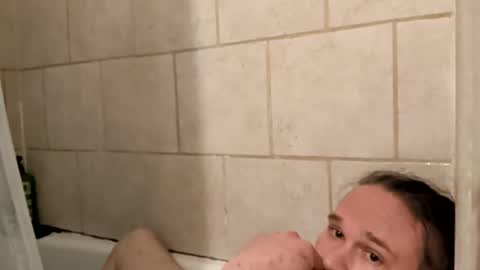 thunder8u42 online show from 03/14/26, 09:37