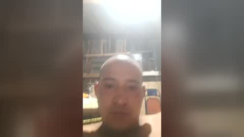 Snapshot of tiago13518 chatting on 07/19/26, 04:38 tiago13518 online show from 07/19/26, 04:38