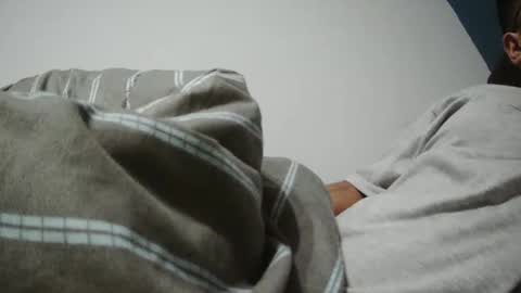 tiago2588 online show from 02/09/25, 11:57