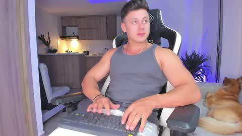 santiago online show from 04/11/26, 01:32