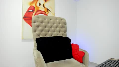 carolina online show from 12/19/25, 09:27