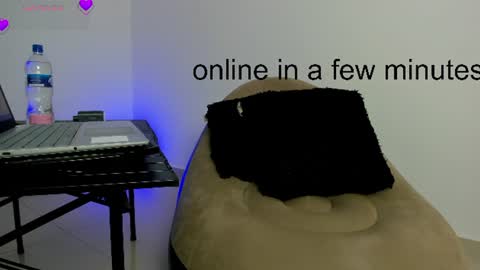 Snapshot of tiago_hannah chatting on 07/20/26, 09:50 carolina online show from 07/20/26, 09:50