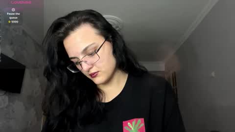 Mary online show from 11/14/25, 10:03