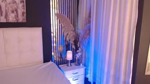 LIA online show from 04/17/26, 02:31