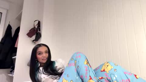 Tiana Le online show from 02/11/26, 09:09