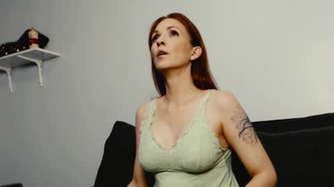 TIANNA online show from 09/17/25, 02:46