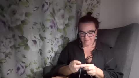 Snapshot of tiano4ka chatting on 11/12/25, 08:08 tiano4ka online show from 11/12/25, 08:08