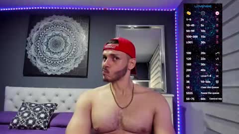 Snapshot of tianzilac chatting on 10/05/25, 03:38 Tian Zilac online show from 10/05/25, 03:38