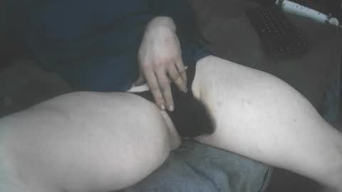 Snapshot of ticklemypickle67 chatting on 11/09/25, 07:28 ticklemypickle67 online show from 11/09/25, 07:28