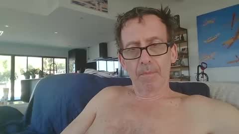 JustMe online show from 01/19/25, 06:32