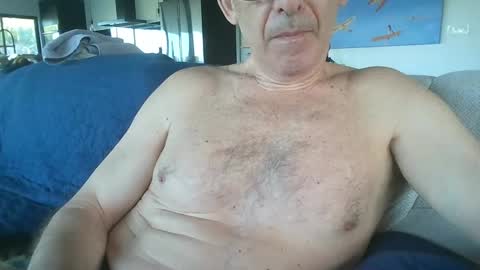 JustMe online show from 02/01/25, 04:44