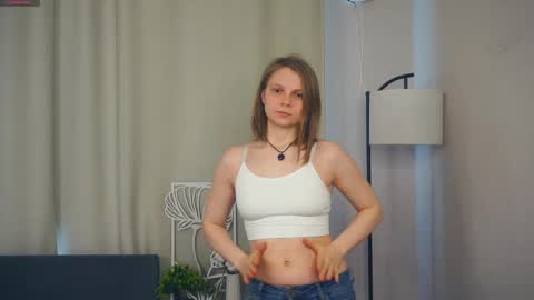 Lily online show from 03/03/26, 08:09