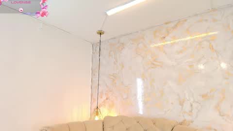 Tifani brown online show from 02/07/26, 11:58