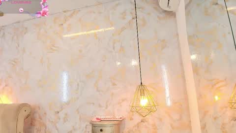 Tifani brown online show from 02/11/26, 12:21