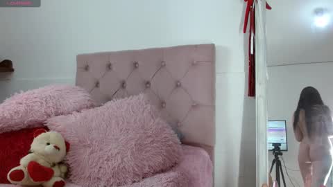 Tifanny online show from 02/11/25, 05:18