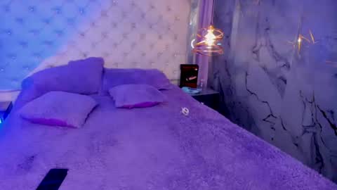 Tifanny y Vale online show from 07/06/26, 03:03