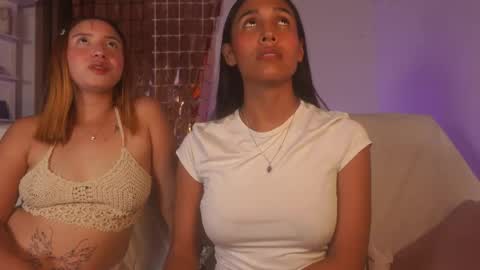Snapshot of tifany_ramirez4w chatting on 10/20/25, 07:25 Estefana Ramrez online show from 10/20/25, 07:25