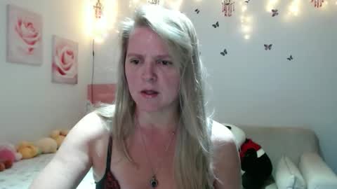 Tifany online show from 03/03/26, 10:32