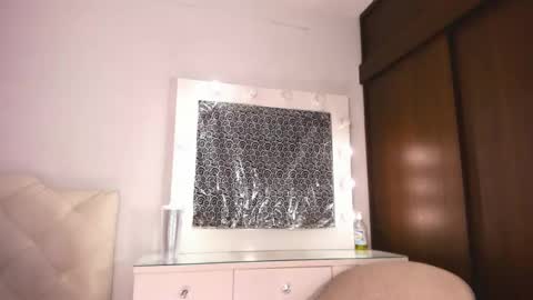 Tiff online show from 03/23/26, 04:38