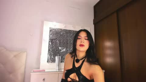 Tiff online show from 04/10/26, 03:34