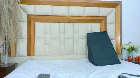 tiffannyvalentine online show from 03/22/26, 01:58