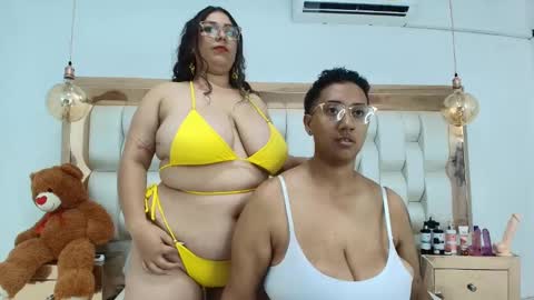 Tiffany and Stacy online show from 09/17/25, 07:59