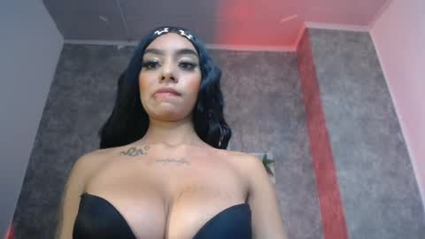 tiffany_1m online show from 12/11/24, 02:44