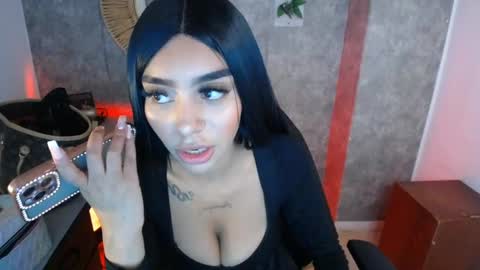 tiffany_1m online show from 12/30/24, 04:29