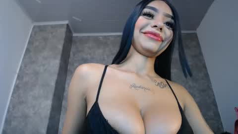 tiffany_1m online show from 01/21/25, 12:18