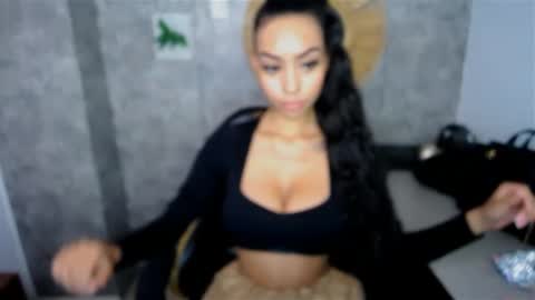 tiffany_1m online show from 02/11/25, 01:09