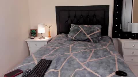 VAL online show from 09/24/25, 08:34