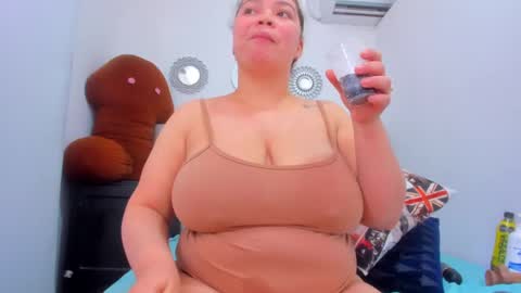 tiffany  online show from 02/12/25, 04:33