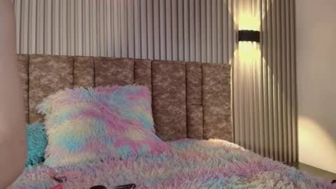 tiffany_johnson111 online show from 11/28/25, 07:49