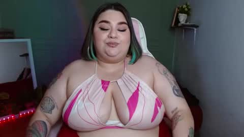 dont forget ask for custom vids  online show from 01/26/25, 09:19