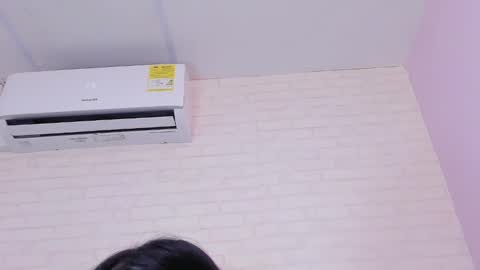 tiffany_mendez online show from 02/06/25, 12:05