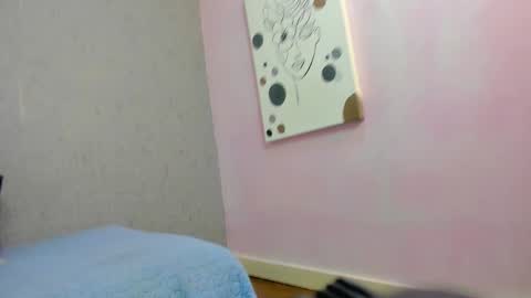 tiffany_mendez online show from 10/21/25, 12:06