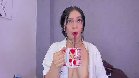 tiffany_mendez online show from 04/01/26, 12:06