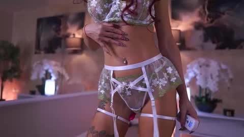 Tiff online show from 02/08/26, 07:06