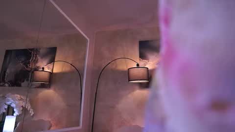 Tiff online show from 02/09/26, 07:07