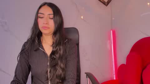 TiffanyDream8 online show from 02/20/26, 09:48