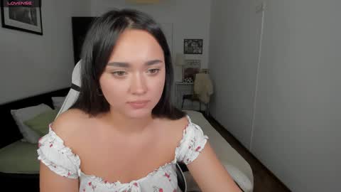  Tiffany  online show from 12/17/24, 10:32