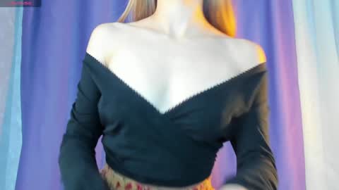 Tiffany online show from 12/10/24, 02:39