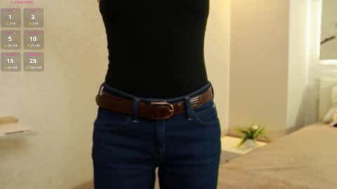 Tiffany online show from 03/05/25, 02:45