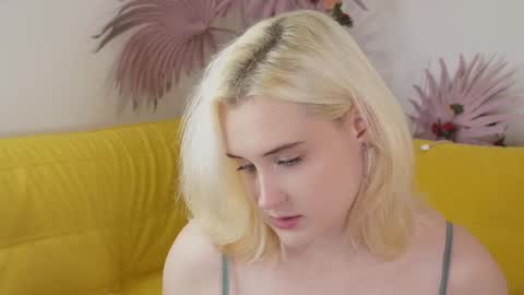 tiffanyjons online show from 10/29/25, 05:36