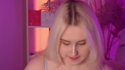 tiffanyjons online show from 02/22/26, 06:06