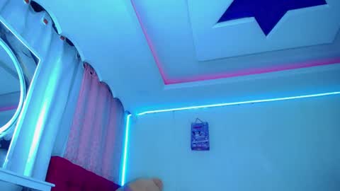 tiffanymackensyy69 online show from 05/27/26, 02:08