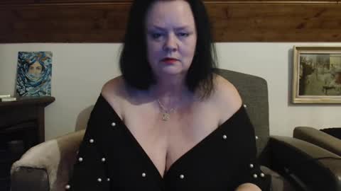 TiffanyMature online show from 03/09/26, 09:41