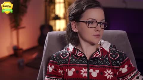 tiffanyriox online show from 01/18/25, 02:47